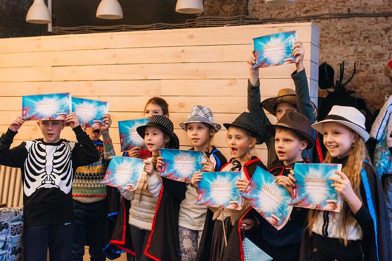 Как отметить Новый год классом — идеи для младших школьников в Волгодонске